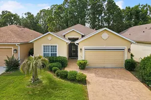 10187 Holly Berry Dr, Weeki Wachee, FL 34613 - Photo 1