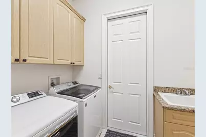 10187 Holly Berry Drive, Weeki Wachee, FL 34613 - Photo 11