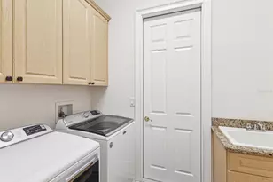 10187 Holly Berry Dr, Weeki Wachee, FL 34613 - Photo 11