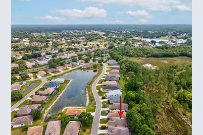 10187 Holly Berry Drive, Weeki Wachee, FL 34613 - Photo 3