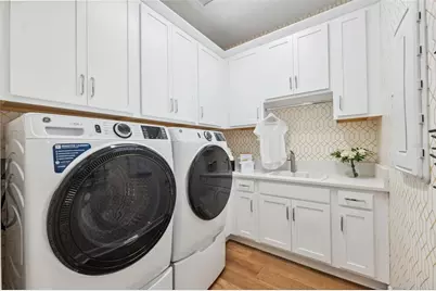 3915 Corsica Place, Wesley Chapel, FL 33543 - Photo 29