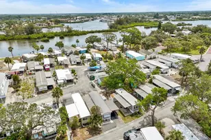 800 Chesapeake Dr, Tarpon Springs, FL 34689 - Photo 11