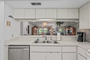 3274 Lori Ln, New Port Richey, FL 34655 - Photo 19