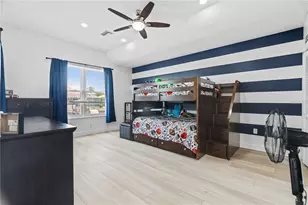 9810 Compass Point Way, Tampa, FL 33615 - Photo 33