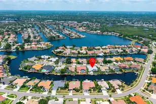 9810 Compass Point Way, Tampa, FL 33615 - Photo 63