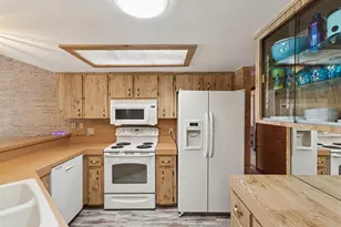 8393 Delaware Dr, Weeki Wachee, FL 34607 - Photo 15