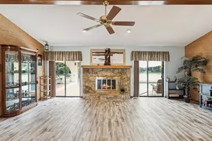 8393 Delaware Dr, Weeki Wachee, FL 34607 - Photo 3