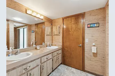 8393 Delaware Drive, Weeki Wachee, FL 34607 - Photo 29