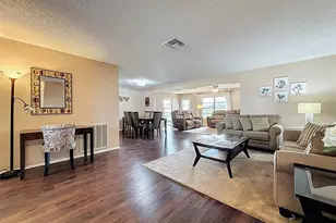 11141 Sandtrap Dr, Port Richey, FL 34668 - Photo 7