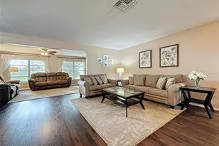 11141 Sandtrap Dr, Port Richey, FL 34668 - Photo 3