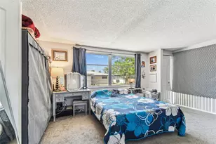 7535 Christina Ln, Port Richey, FL 34668 - Photo 11