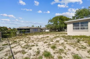 7535 Christina Ln, Port Richey, FL 34668 - Photo 43