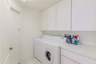 11158 Heathrow Ave, Spring Hill, FL 34609 - Photo 37