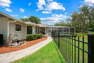 1212 W Redding St, Hernando, FL 34442 - Photo 5