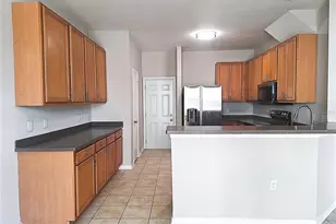 19551 Timberbluff Dr, Land O Lakes, FL 34638 - Photo 11