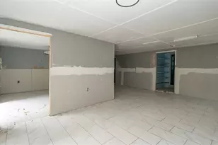 6234 Cyril Dr, Dade City, FL 33523 - Photo 29