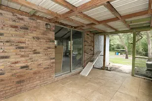 6234 Cyril Dr, Dade City, FL 33523 - Photo 43