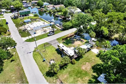 6230 Island Drive, Weeki Wachee, FL 34607 - Photo 3