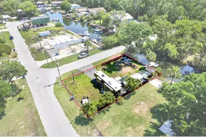6230 Island Drive, Weeki Wachee, FL 34607 - Photo 13