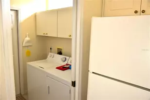 10155 Duffy Cir, Weeki Wachee, FL 34613 - Photo 17