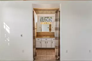 10155 Duffy Cir, Weeki Wachee, FL 34613 - Photo 45