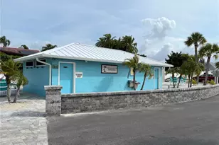 4854 Marine Pkwy, New Port Richey, FL 34652 - Photo 11