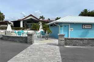 4854 Marine Pkwy, New Port Richey, FL 34652 - Photo 9