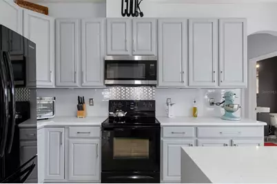 4215 Maplehurst Way, Spring Hill, FL 34609 - Photo 25