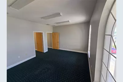 11031 Spring Hill Drive, Spring Hill, FL 34608 - Photo 9