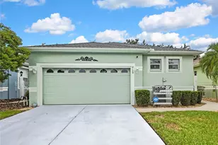 8149 Ambersweet Pl, Land O Lakes, FL 34637 - Photo 1