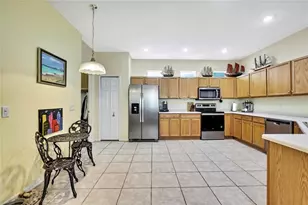 8149 Ambersweet Pl, Land O Lakes, FL 34637 - Photo 15