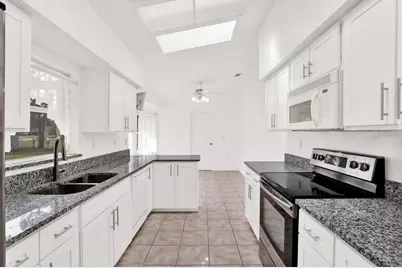 2172 Whitewood Avenue, Spring Hill, FL 34609 - Photo 5