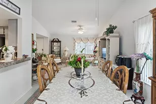 3832 Sailmaker Ln, Holiday, FL 34691 - Photo 13