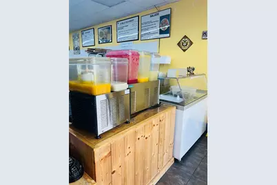 7026 W Hillsborough Avenue, Tampa, FL 33634 - Photo 5