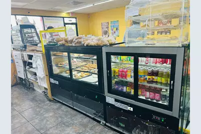 7026 W Hillsborough Avenue, Tampa, FL 33634 - Photo 13