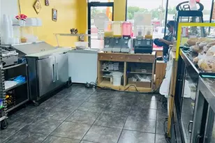 7026 W Hillsborough Ave, Tampa, FL 33634 - Photo 17