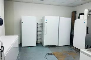 7026 W Hillsborough Ave, Tampa, FL 33634 - Photo 25