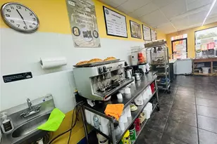 7026 W Hillsborough Ave, Tampa, FL 33634 - Photo 15