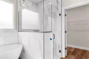 16123 Penn State Rd, Weeki Wachee, FL 34614 - Photo 9