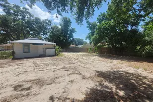 3415 N 51st St, Tampa, FL 33619 - Photo 13