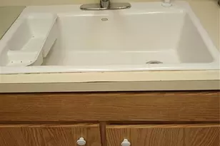 6050 Chesham Dr, New Port Richey, FL 34653 - Photo 11