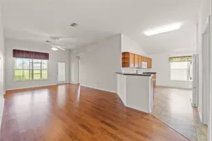 7059 Wirevine Dr, Brooksville, FL 34602 - Photo 9