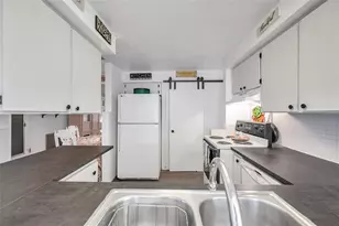 3118 Lloyd Dr, Holiday, FL 34691 - Photo 31