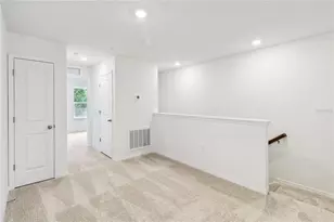 5281 Luisa Ct, Saint Cloud, FL 34771 - Photo 5