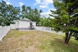 4622 Paloverde Dr, New Port Richey, FL 34652 - Photo 7