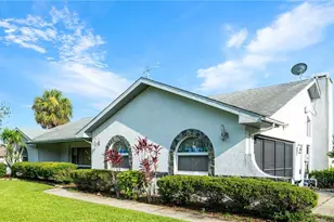 8522 Crane's Roost Dr, New Port Richey, FL 34654 - Photo 17