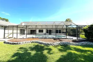 8522 Crane's Roost Dr, New Port Richey, FL 34654 - Photo 15