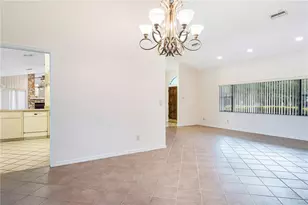 8522 Crane's Roost Dr, New Port Richey, FL 34654 - Photo 27