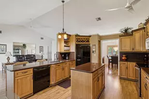 8401 Pavilion Dr, Hudson, FL 34667 - Photo 15