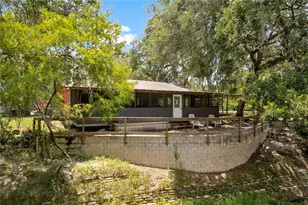 6410 Amelia Ln, Dade City, FL 33523 - Photo 1